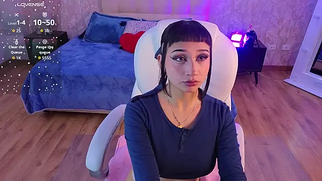 mia bloom2 online show from June 15, 2026, 5:29 am
