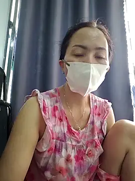 Baby-loveass69 online show from May 27, 2026, 1:15 am