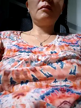Baby-loveass69 online show from May 15, 2026, 12:14 pm