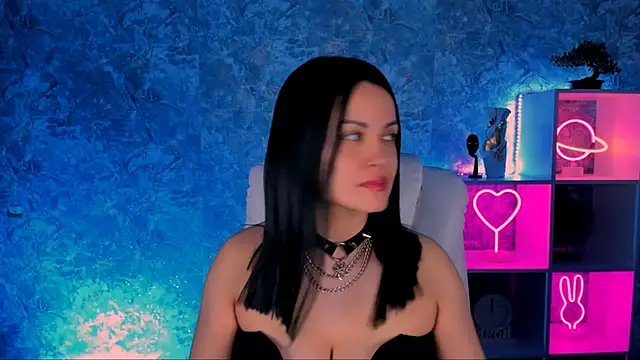 karolina robinson online show from February 27, 2026, 12:05 pm