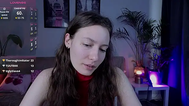 VioletaBloom online show from February 15, 2026, 7:51 am