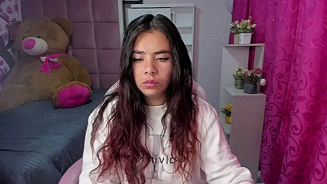 Snapshot of liany_taylor chatting on February 15, 2026, 11:36 pm liany taylor online show from February 15, 2026, 11:36 pm