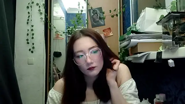 PhoebePalmer online show from March 24, 2026, 7:14 pm