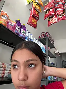 Snapshot of Baby_morena12 chatting on February 18, 2026, 3:19 pm Baby morena12 online show from February 18, 2026, 3:19 pm