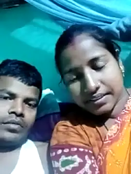 Snapshot of Your_deshibhabi25years chatting on March 1, 2026, 3:23 pm Your deshibhabi25years online show from March 1, 2026, 3:23 pm