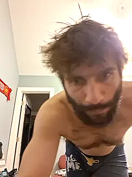 Snapshot of TrndSettr chatting on February 10, 2026, 11:48 pm TrndSettr online show from February 10, 2026, 11:48 pm