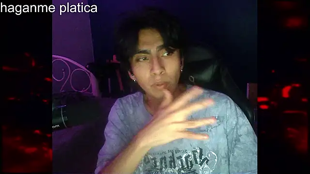 Snapshot of KonanStrip chatting on February 10, 2026, 4:22 am KonanStrip online show from February 10, 2026, 4:22 am