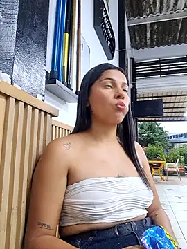 Cris18sexy online show from February 16, 2026, 9:34 pm