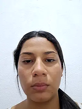 Cris18sexy online show from February 22, 2026, 10:00 pm