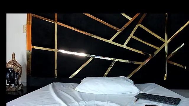 Snapshot of AngieLafourcade chatting on February 12, 2026, 12:49 pm AngieLafourcade online show from February 12, 2026, 12:49 pm