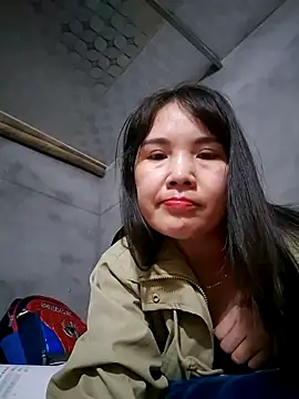 Snapshot of Coies_bidae chatting on February 12, 2026, 3:45 pm Coies bidae online show from February 12, 2026, 3:45 pm