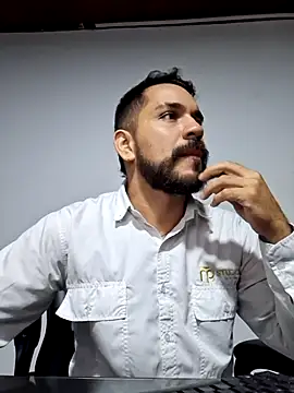 Snapshot of noa_desire chatting on February 11, 2026, 7:30 am noa desire online show from February 11, 2026, 7:30 am