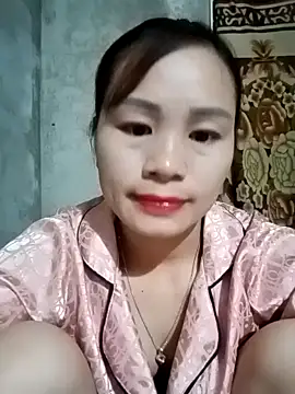 Snapshot of l_kiss chatting on February 5, 2026, 1:40 pm l kiss online show from February 5, 2026, 1:40 pm