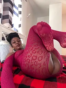 Snapshot of SluttyEll chatting on March 3, 2026, 11:50 am SluttyEll online show from March 3, 2026, 11:50 am