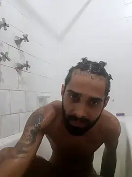 casal atrevido online show from February 9, 2026, 7:12 pm