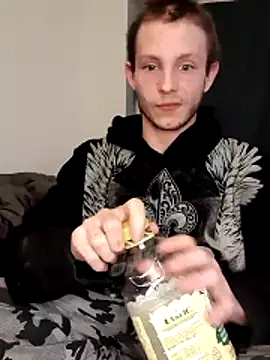 Snapshot of Jungspund25- chatting on February 7, 2026, 2:25 pm Jungspund25- online show from February 7, 2026, 2:25 pm