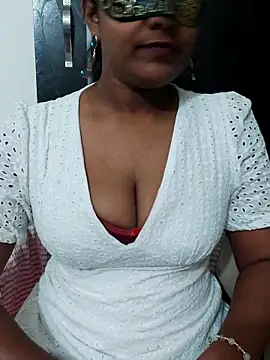 sexybaby3127 online show from February 11, 2026, 4:40 pm