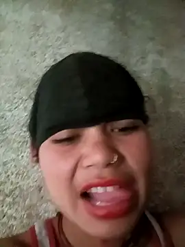 Sunali Bendre online show from April 17, 2026, 1:08 am