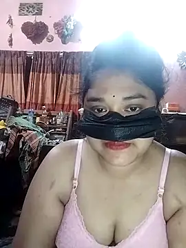 Snapshot of x_-hot chatting on February 4, 2026, 5:02 am x -hot online show from February 4, 2026, 5:02 am