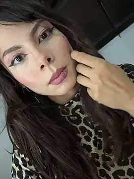 Isalove99 online show from July 23, 2026, 12:46 am