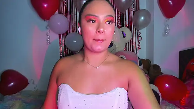 Snapshot of Kylievoos chatting on February 12, 2026, 11:26 pm Kylievoos online show from February 12, 2026, 11:26 pm