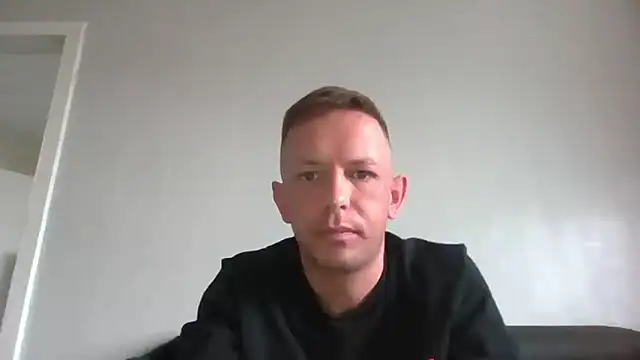 verscub6969 online show from March 6, 2026, 8:42 am