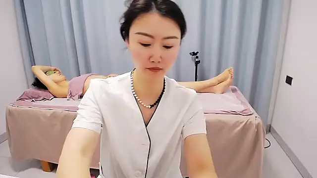 anne2026 online show from July 3, 2026, 2:18 am