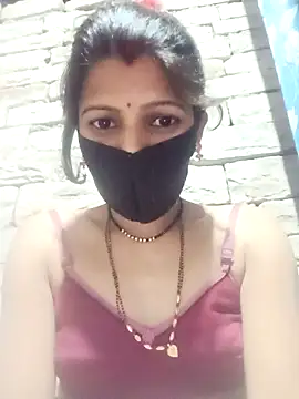 Snapshot of Divya-11431 chatting on February 19, 2026, 3:20 pm Divya-11431 online show from February 19, 2026, 3:20 pm