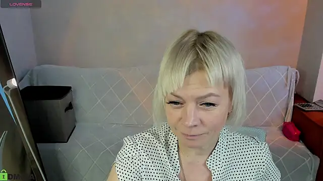 Ann Annise online show from April 12, 2026, 8:39 am