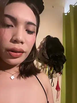 Mystic HugeDeity Cock online show from March 24, 2026, 10:37 am