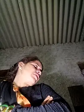 Snapshot of Lucky_couple-1 chatting on February 11, 2026, 5:24 pm Lucky couple-1 online show from February 11, 2026, 5:24 pm