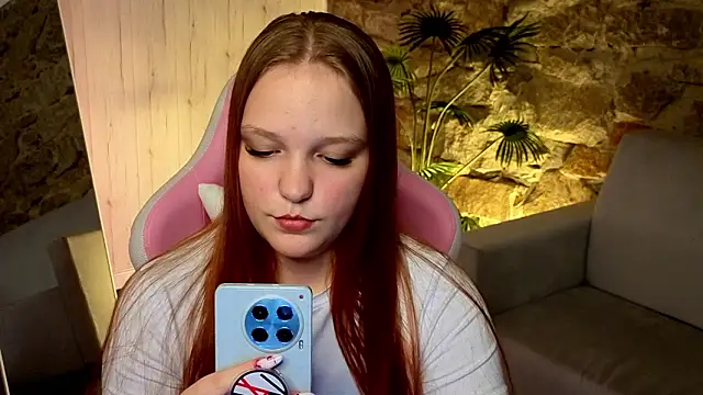 Snapshot of Candy_Lir chatting on February 10, 2026, 8:57 am Candy Lir online show from February 10, 2026, 8:57 am