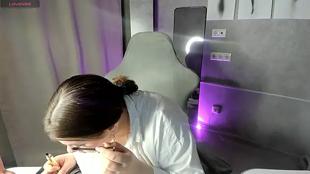 Valery Grand online show from February 21, 2026, 1:18 am