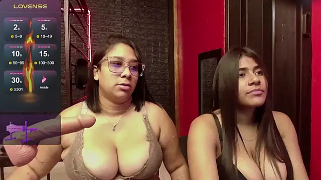 Snapshot of Paola__and__Rubi_ chatting on February 23, 2026, 12:28 pm Paola and Rubi online show from February 23, 2026, 12:28 pm