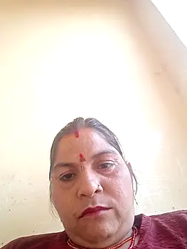 Rajni248096 online show from April 8, 2026, 12:17 pm