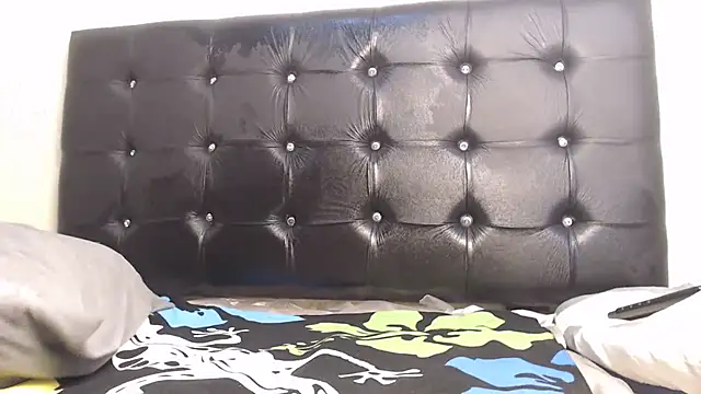 Cutekeisha online show from April 8, 2026, 3:35 pm