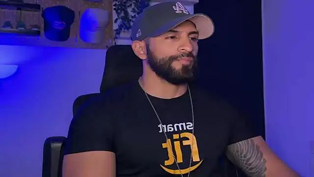 SamDornan51 online show from April 13, 2026, 12:03 am