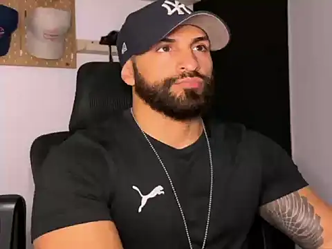 Snapshot of SamDornan51 chatting on February 21, 2026, 3:08 am SamDornan51 online show from February 21, 2026, 3:08 am