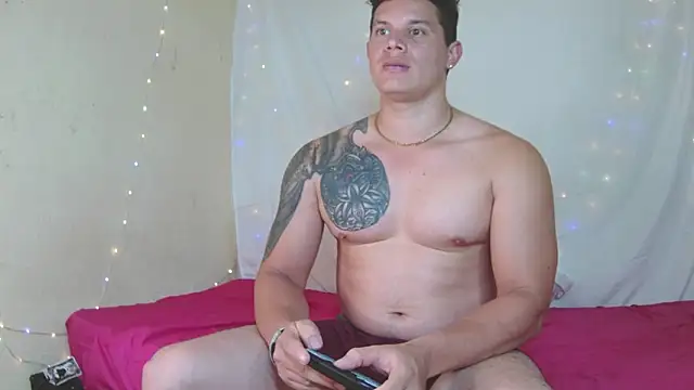 Eternalfuego online show from February 9, 2026, 5:16 am