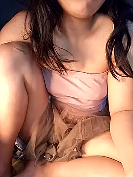 Slutty 18 online show from March 12, 2026, 5:34 am