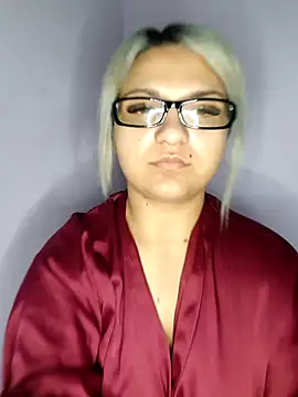 LollaHeart online show from February 9, 2026, 9:57 pm