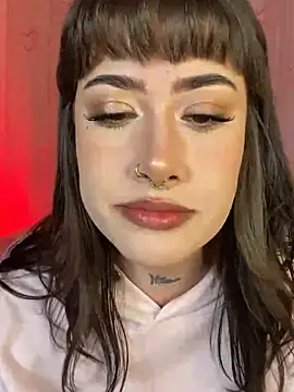 Tamara uwu online show from June 18, 2026, 8:25 pm