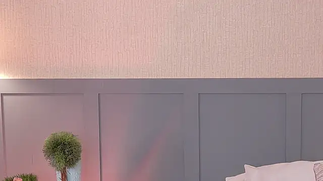 Snapshot of Annia-Greco chatting on February 19, 2026, 2:58 pm Annia-Greco online show from February 19, 2026, 2:58 pm