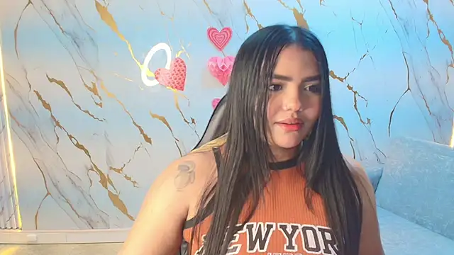 Snapshot of Berchy_tf chatting on February 24, 2026, 8:53 pm Berchy tf online show from February 24, 2026, 8:53 pm