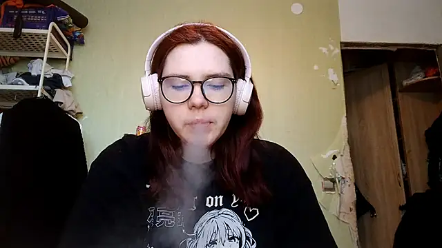 Snapshot of VannessaDillenbeck chatting on February 6, 2026, 9:27 am VannessaDillenbeck online show from February 6, 2026, 9:27 am