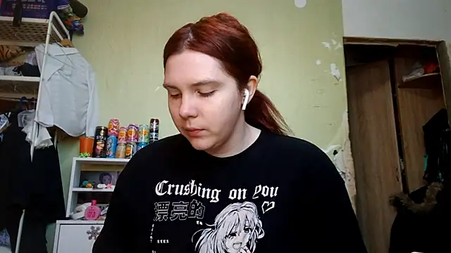 Snapshot of VannessaDillenbeck chatting on February 14, 2026, 9:31 am VannessaDillenbeck online show from February 14, 2026, 9:31 am