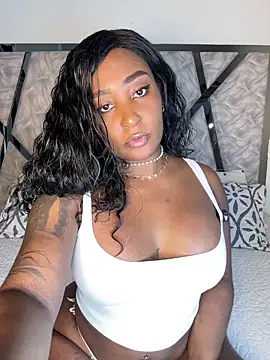 Snapshot of Denise_wolfe21 chatting on February 10, 2026, 6:51 pm Denise wolfe21 online show from February 10, 2026, 6:51 pm