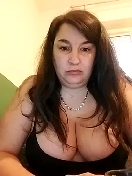 Snapshot of alexandrafrancaise0000 chatting on February 24, 2026, 9:43 am alexandrafrancaise0000 online show from February 24, 2026, 9:43 am