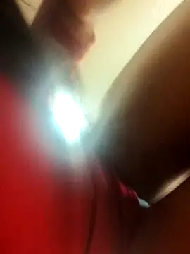 Snapshot of Brissperu18 chatting on February 11, 2026, 8:41 pm Brissperu18 online show from February 11, 2026, 8:41 pm