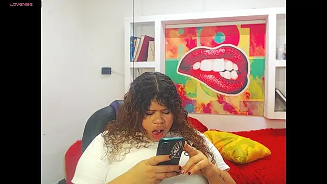 Cloe r online show from February 14, 2026, 8:53 pm